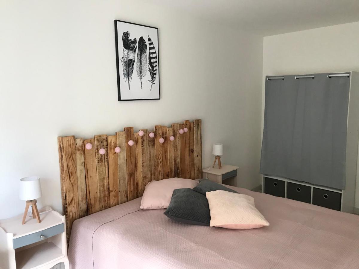 Gite Chez Julie Et Jp Neufchâteau Kültér fotó